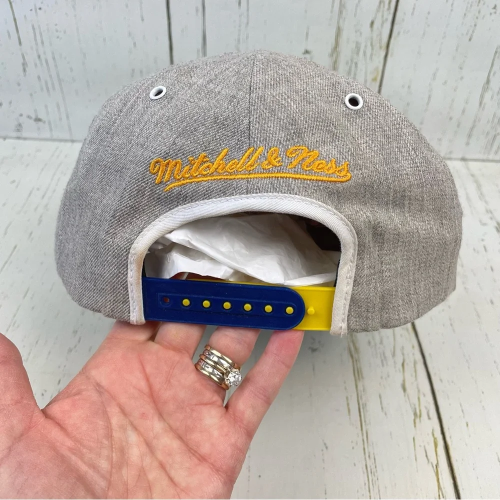 Mitchell & Ness NBA 2014 Championship Golden State Warriors Flat Bill‎ Cap